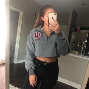 IU Quarter Zip